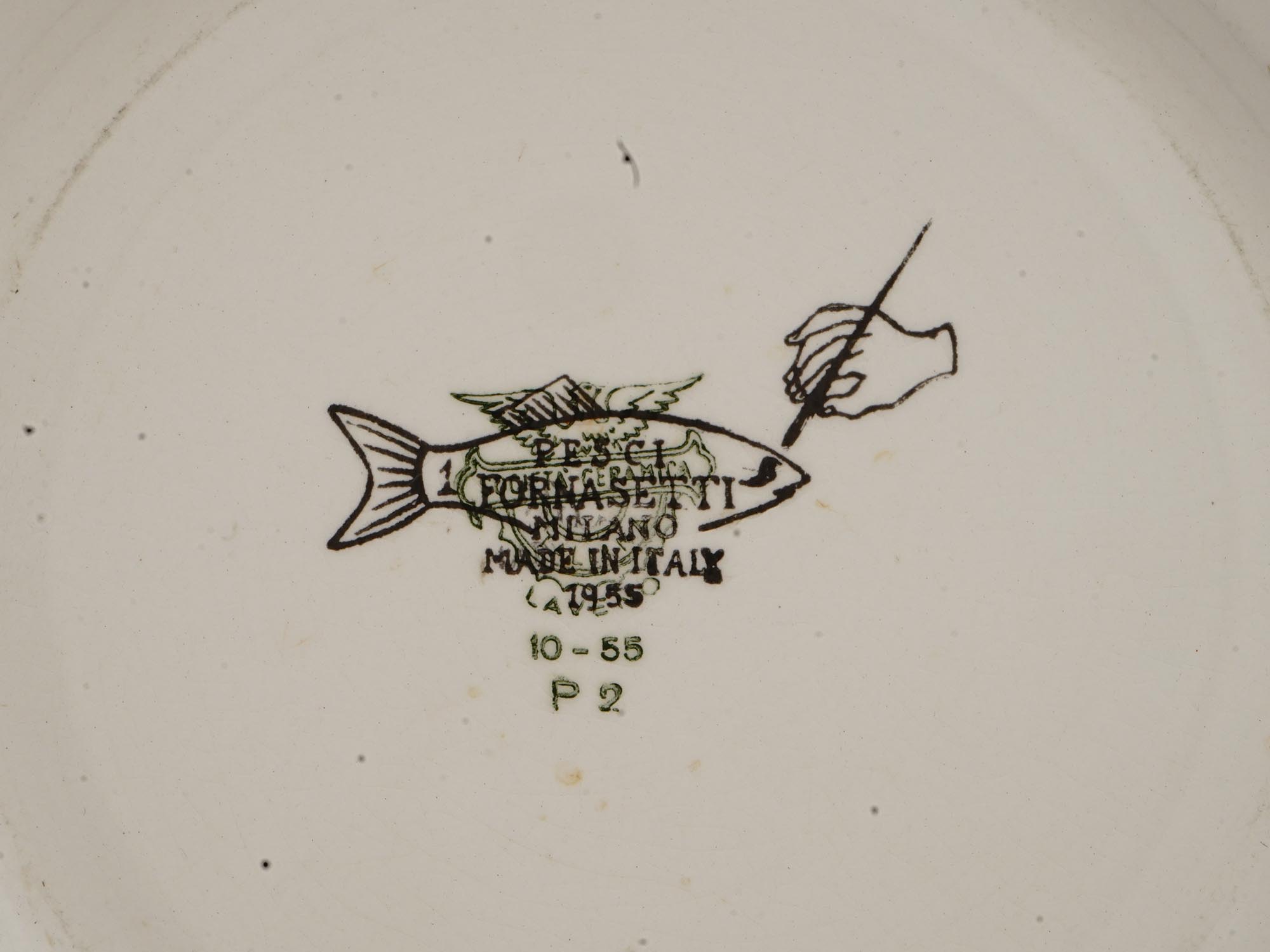 ITALIAN FISH PORCELAIN PLATE BY PIERO FORNASETTI PIC-3